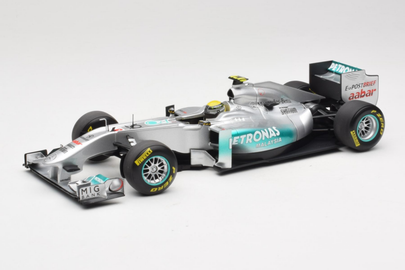 Mercedes MGP W02 #8 N. Rosberg Mercedes GP Showcar 2011 Minichamps 1:18 110110078 Fém