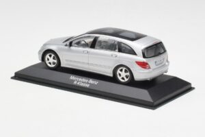 Mercedes R-Class W251 Iridium Silver Minichamps 1:43 B66962214 Fém – 3. kép a 4-ből