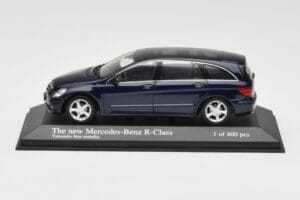 Mercedes R-Class W251 Tanzanite Blue Minichamps 1:43 B66962215 Fém