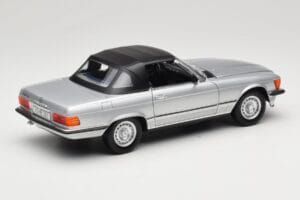 Mercedes R107 380 SL Ezüst Norev 1:18 183725 Fém – 3. kép a 8-ből