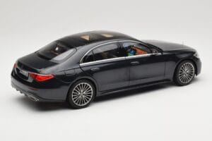Mercedes S-Class W223 AMG Line Anthracite Blue Norev 1:18 183800 Fém – 3. kép a 8-ből