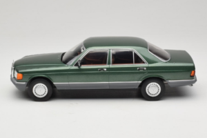 Mercedes S-Class W126 Metallic Green MCG 1:18 MCG18549 Fém – 3. kép a 6-ből