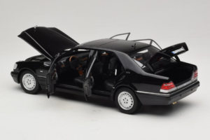 Mercedes S-Class W140 S600 Obsidian Black Metallic Norev 1:18 183045 Fém – 5. kép a 8-ből