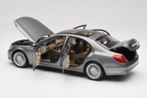 Mercedes S-Class W222 Grey Metallic Norev 1:18 183481 Fém – 5. kép a 8-ből