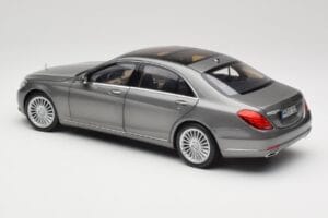 Mercedes S-Class W222 Grey Metallic Norev 1:18 183481 Fém – 7. kép a 8-ből