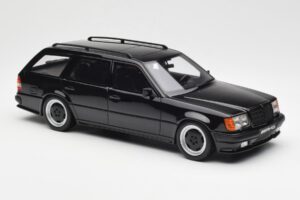 Mercedes 300 TE AMG S124 Fekete Otto 1:18 OT147 Gyanta – 4. kép a 6-ből