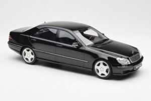 Mercedes AMG S55 W220 Fekete Otto 1:18 OT832 Gyanta – 4. kép a 6-ből