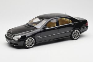 Mercedes AMG S65 W220 Fekete Otto 1:18 OT846 Gyanta