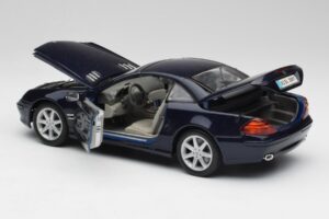 Mercedes SL 500 R230 Kék Maisto 1:18 B66962126 Fém – 5. kép a 8-ből