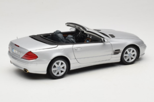 Mercedes SL R129 Ezüst Minichamps 1:18 B66962133 Fém – 4. kép a 10-ből