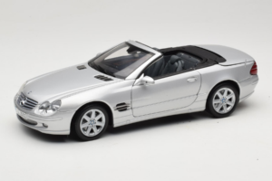 Mercedes SL R129 Ezüst Minichamps 1:18 B66962133 Fém