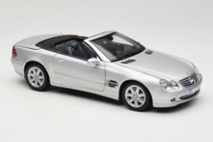 Mercedes SL R129 Ezüst Minichamps 1:18 B66962133 Fém – 8. kép a 10-ből