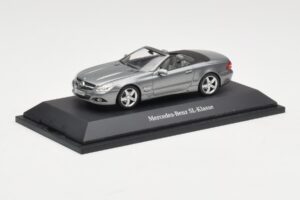 Mercedes SL R230 Palladium Silver Metallic Minichamps 1:43 B66962390 Fém – 2. kép a 4-ből