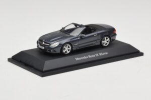 Mercedes SL R230 Tenorit Grey Metallic Minichamps 1:43 B66962392 Fém – 2. kép a 4-ből