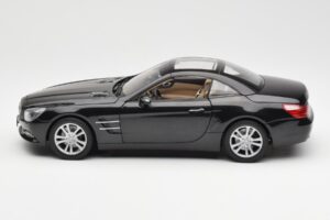 Mercedes SL R231 Magnetite Fekete Metál Norev 1:18 B66960107 Fém – 5. kép a 9-ből