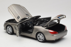 Mercedes SL500 R231 Dark Grey Matt Norev 1:18 183590 Fém – 6. kép a 9-ből