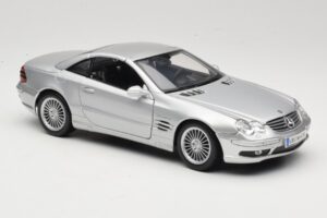 Mercedes SL55 AMG R230 Ezüst Maisto 1:18 36894 Fém – 6. kép a 8-ből