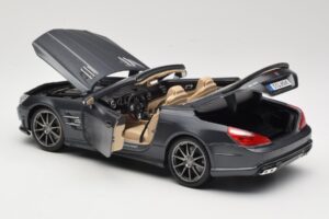 Mercedes SL65 AMG Black Series R230 Matte Black Maisto 1:18 36198 Fém – 5. kép a 8-ből
