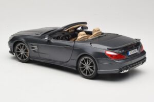 Mercedes SL65 AMG Black Series R230 Matte Black Maisto 1:18 36198 Fém – 7. kép a 8-ből