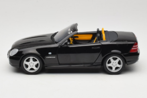 Mercedes SLK R170 230 AMG Fekete Minichamps 1:18 B66960004 Fém – 4. kép a 9-ből