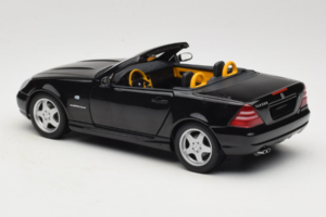 Mercedes SLK R170 230 AMG Fekete Minichamps 1:18 B66960004 Fém – 8. kép a 9-ből