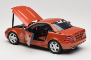 Mercedes SLK R170 230 AMG Orange Metallic Minichamps 1:18 B66005227 Fém – 6. kép a 9-ből
