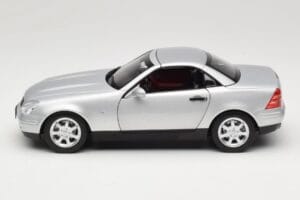 Mercedes SLK R170 Brilliant Silver Norev 1:18 183020 Fém – 5. kép a 9-ből