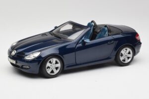 Mercedes SLK R171 Kék Maisto 1:18 B66962190 Fém