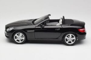 Mercedes SLK R172 Magnetite Fekete Minichamps 1:18 B66960514 Fém – 4. kép a 8-ből