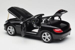 Mercedes SLK R172 Magnetite Fekete Minichamps 1:18 B66960514 Fém – 5. kép a 8-ből