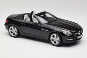 Mercedes SLK R172 Magnetite Fekete Minichamps 1:18 B66960514 Fém – 6. kép a 8-ből