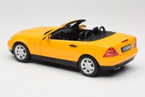 Mercedes SLK200 R170 Sárga Norev 1:18 B66040713 Fém – 8. kép a 9-ből