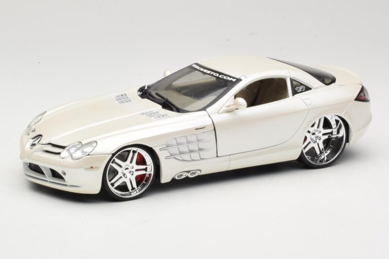 Mercedes SLR McLaren C199 Fehér Maisto 1:18 31068 Fém