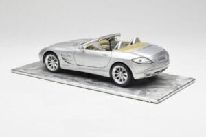 Mercedes SLR Vision Roadster Liquid Ezüst Maisto 1:18 B66963208 Fém – 7. kép a 8-ből