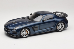 Mercedes SLS AMG Black Series Daytona Blue Metallic Minichamps 1:18 110033026 Fém