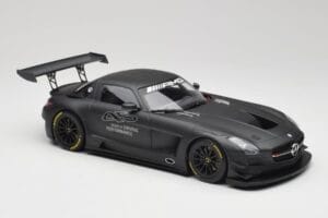 Mercedes AMG SLS C197 GT3 45 Éves Driving Performance Minichamps 1:18 151133100 Fém – 4. kép a 6-ből