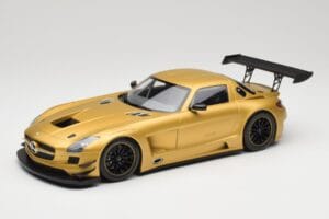 Mercedes AMG SLS C197 GT3 Street Arany Minichamps 1:18 151113106 Fém