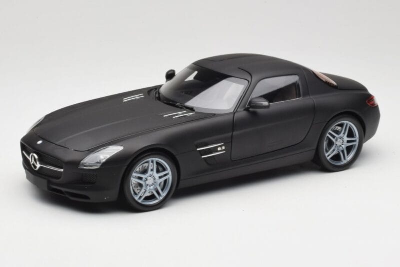 Mercedes SLS AMG C197 Matte Black Minichamps 1:18 100039027 Fém