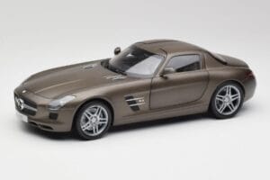 Mercedes SLS AMG C197 Monza Szürke Minichamps 1:18 B66960044 Fém