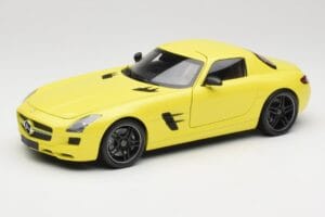 Mercedes SLS AMG C197 Sárga Minichamps 1:18 100039022 Fém