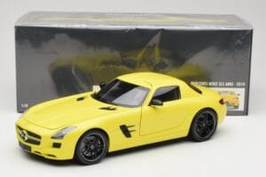 Mercedes SLS AMG C197 Sárga Minichamps 1:18 100039022 Fém – 8. kép a 8-ből
