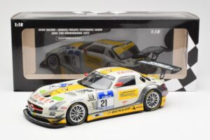 Mercedes SLS AMG GT3 #21 Rowe Racing Arnold / Roloff / Seyffarth / Jäger ADAC 24 Hours Nürburgring 2013 Minichamps 1:18 15113 – 6. kép a 6-ből