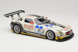 Mercedes SLS AMG GT3 #21 Rowe Racing M. Zehe / M. Hartung ADAC 24h Nurburgring 2012 Minichamps 1:18 151123121 Fém – 4. kép a 6-ből