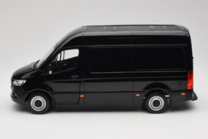 Mercedes Sprinter Fekete Norev 1:18 183041 Fém – 4. kép a 8-ből