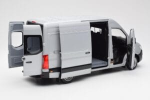 Mercedes Sprinter W907 Ezüst Norev 1:18 183424 Fém – 2. kép a 8-ből