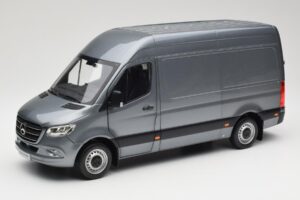 Mercedes Sprinter W907 Furgon Selenite Grey Metallic Norev 1:18 B66004163 Fém