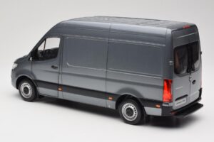 Mercedes Sprinter W907 Furgon Selenite Grey Metallic Norev 1:18 B66004163 Fém – 7. kép a 8-ből