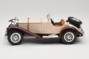 Mercedes SSK Bézs & Sötétpiros Bburago 1:18 3009-M4 Fém – 3. kép a 6-ből