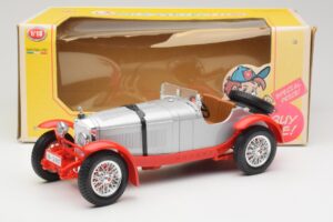 Mercedes SSK Ezüst & Piros Bburago 1:18 3009-M2 Fém – 6. kép a 6-ből