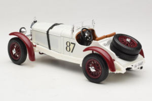 Mercedes SSKL #87 R. Caracciola Fehér 1931 Bburago 1:18 3002-P1 Fém – 5. kép a 6-ből